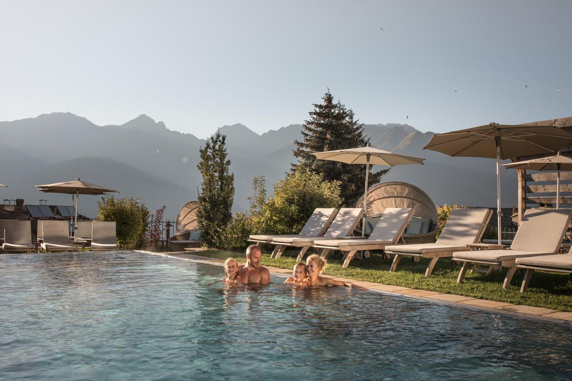 Schlosshotel فس المظهر الخارجي الصورة