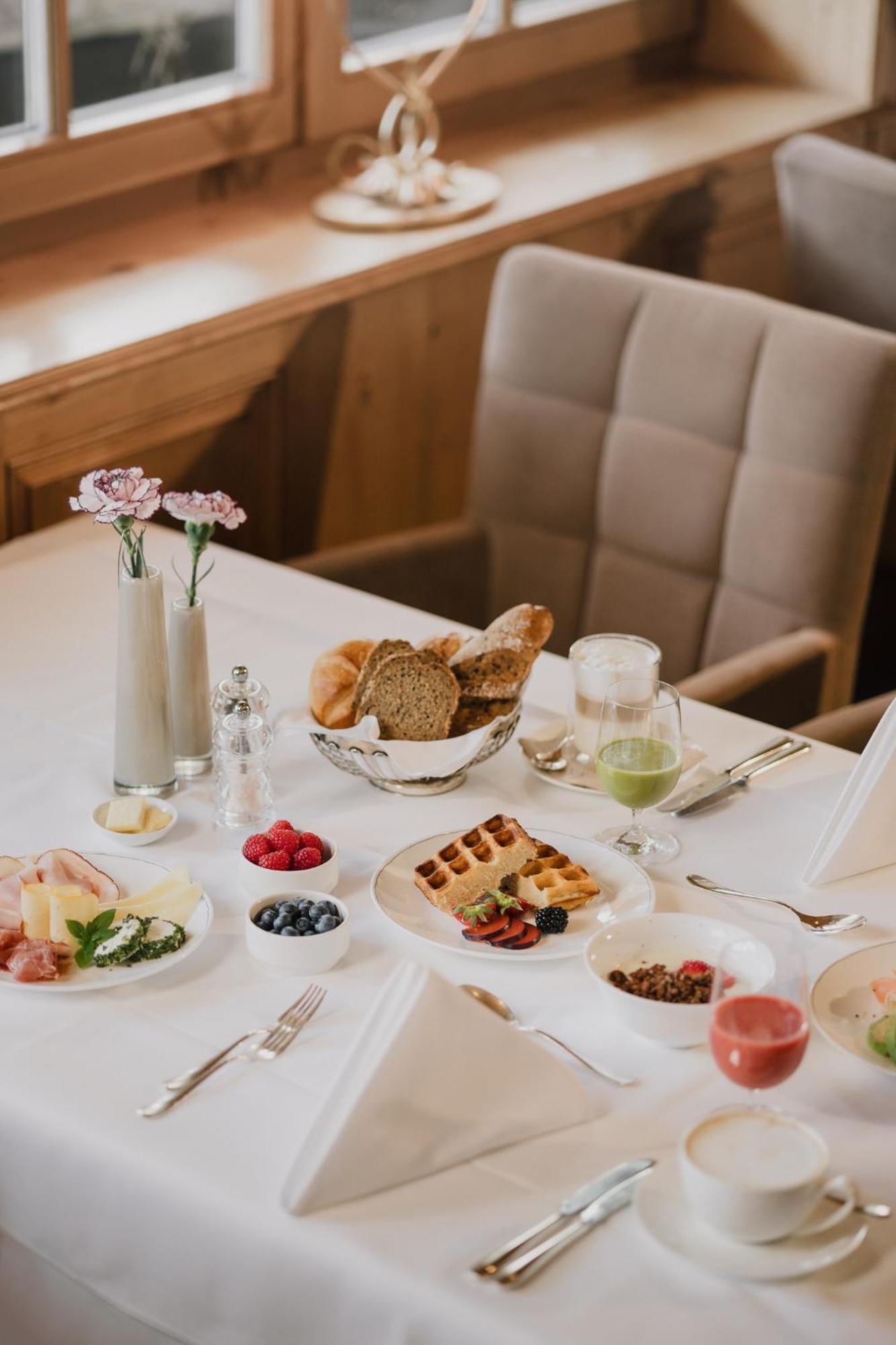 Schlosshotel فس المظهر الخارجي الصورة