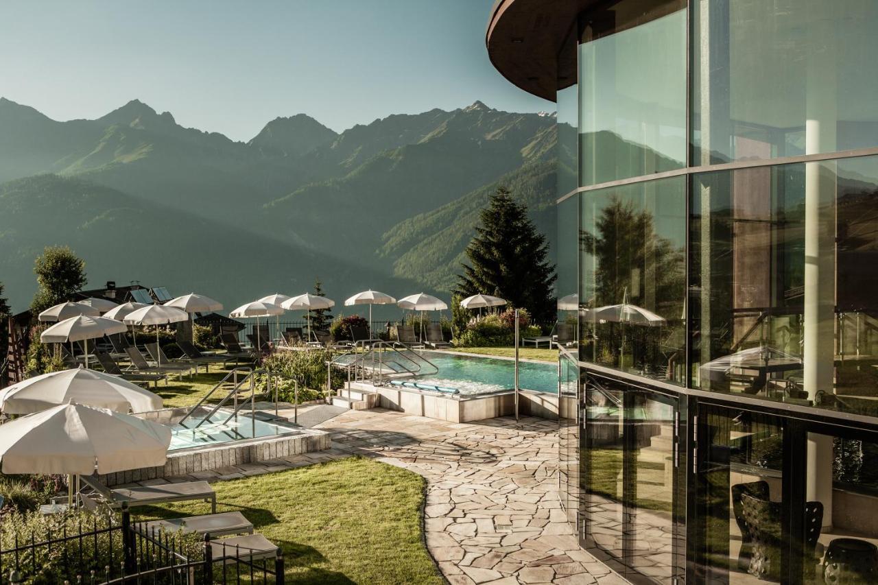 Schlosshotel فس المظهر الخارجي الصورة